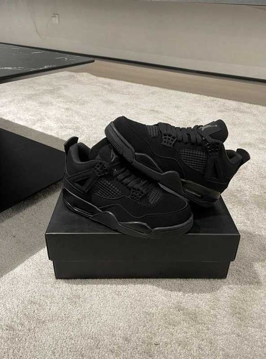 Buty Jordan 4 Retro Black Cat Rozmiar 38