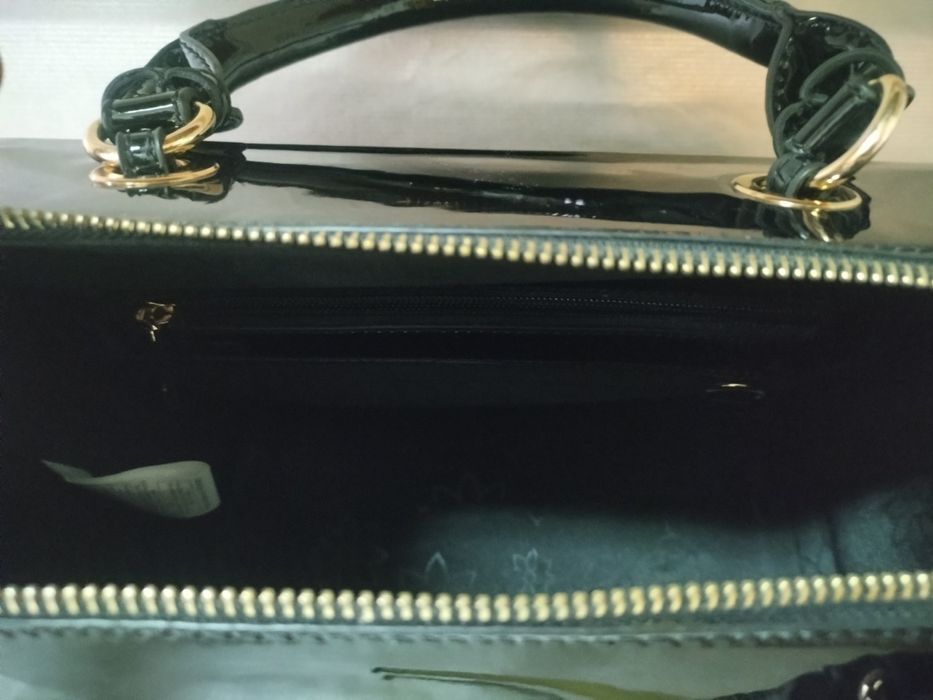 Carteira senhora com oferta cinto metálico