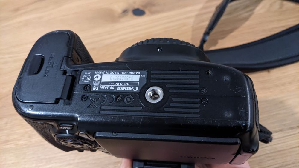 Canon EOS  60D (ver extras)