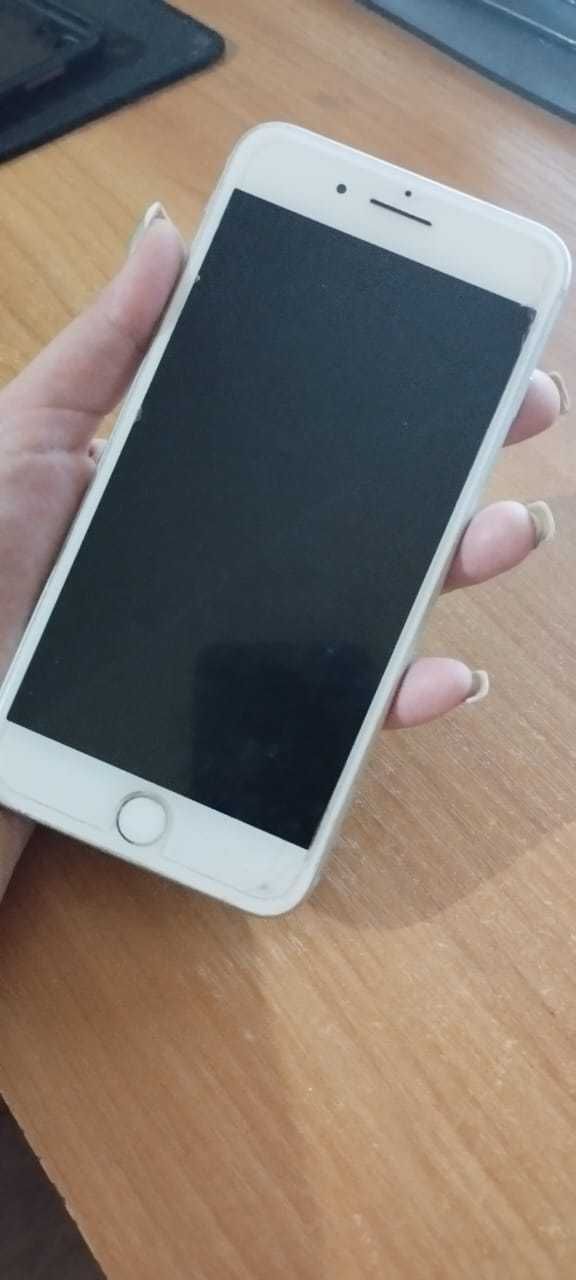 Iphone 7 plus (white) 128 ГБ