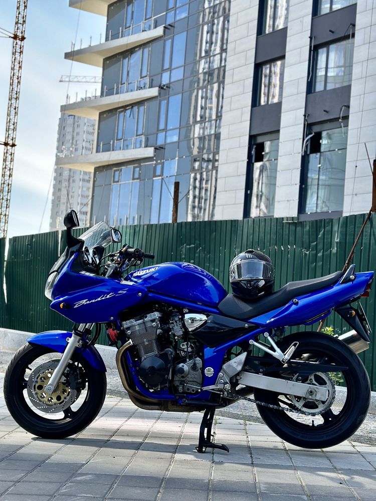 Suzuki GSF 600 Bandit S / 2004 рік