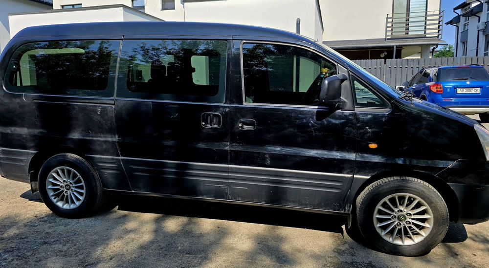 Продаю Huyndai (Starex) H-1 2007р., пасажирський 9 місць