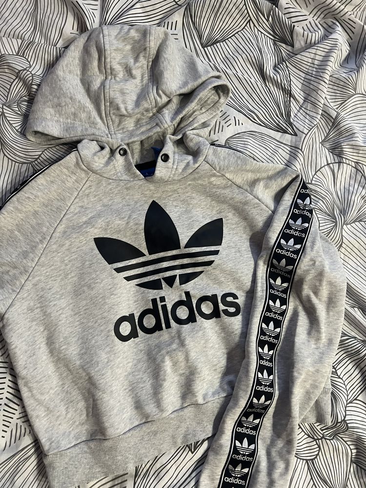 adidas на лампасах