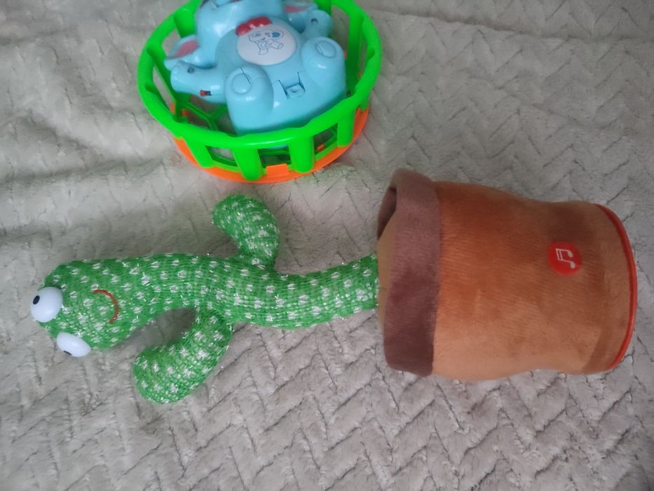 Іграшки музичні дитячі