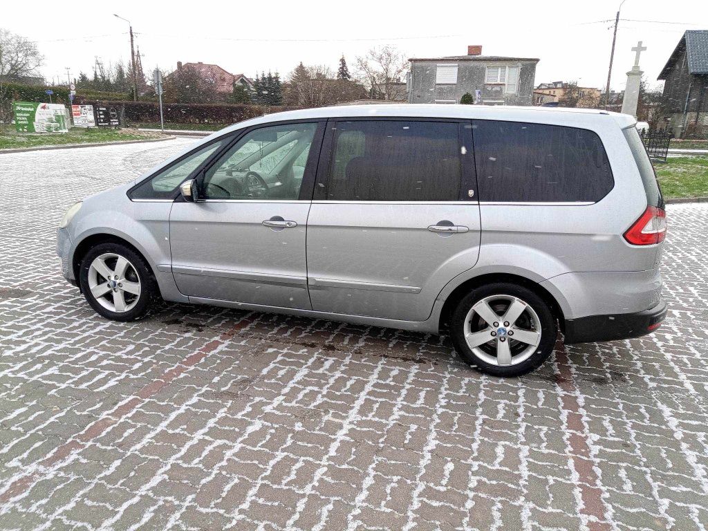 Ford Galaxy 2.0tdi,automat,klima,navi,