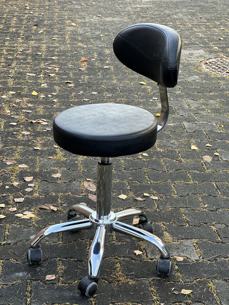 twist taboret obrotowy z oparciem