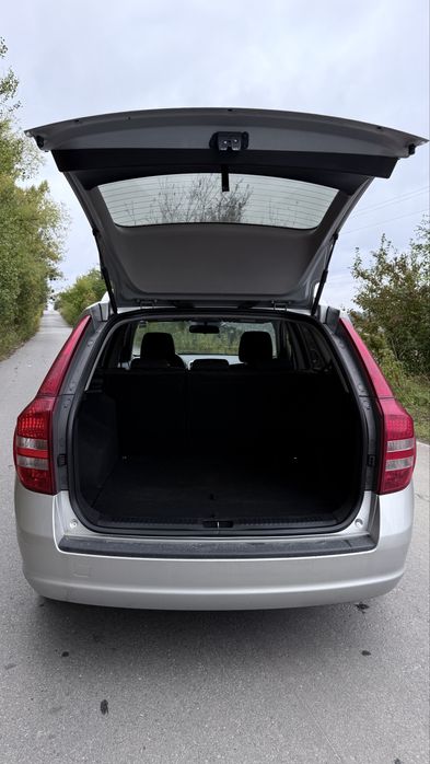 Kia Ceed 1.6 CRDi  2009