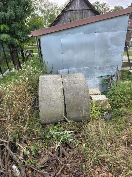 2 kręgi betonowe 100