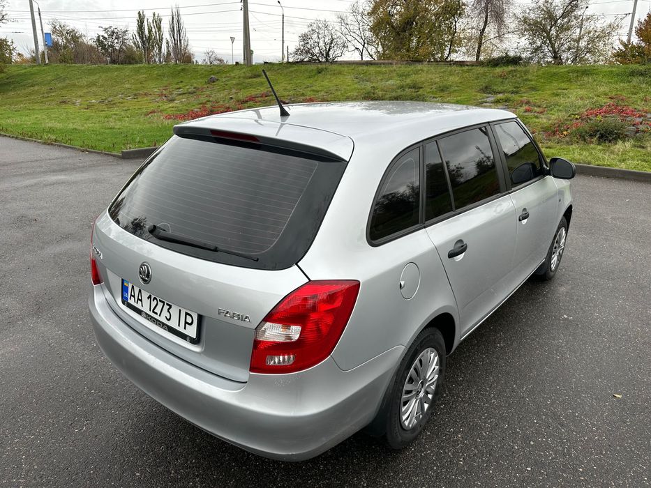 Продам Skoda Fabia 2014 1.4 gaz/benz