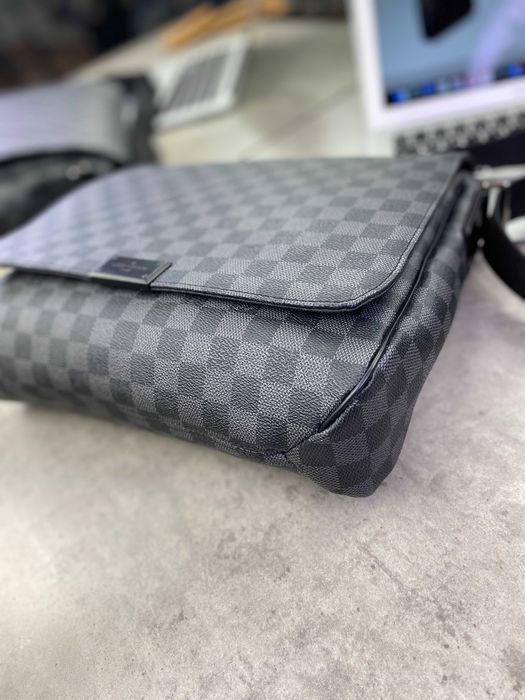 Классический мессенджер Louis Vuitton плечевая сумка LV c110