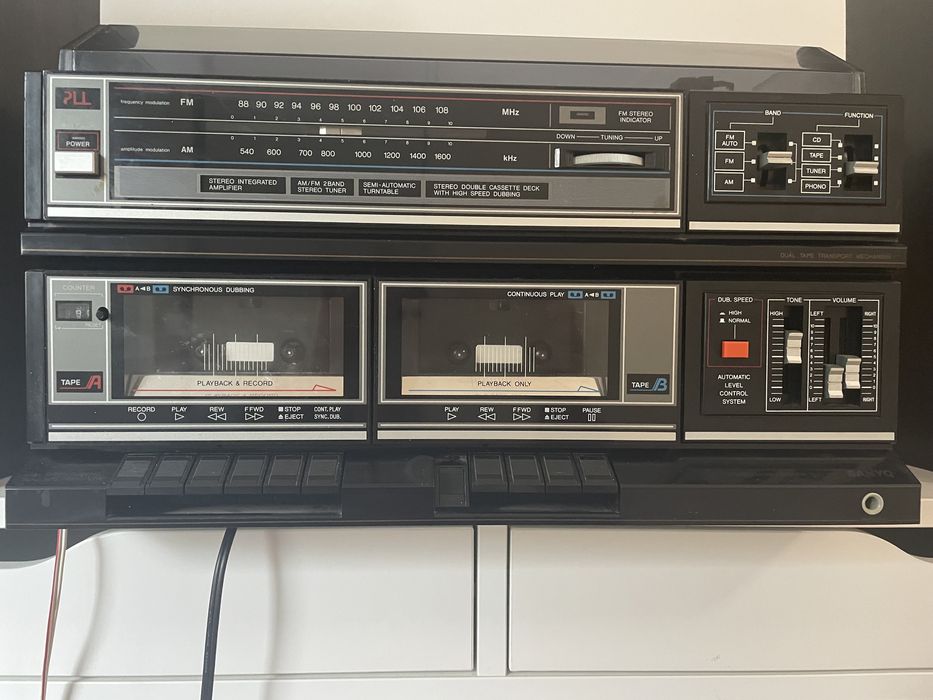 Aparelhagem Sistema de musica stereo Sanyo GXT707