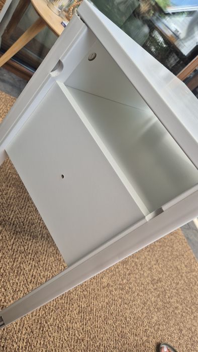 Stolik nocny Ikea Nordli