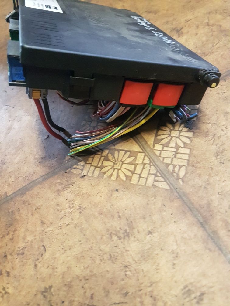 Moduł BSI skrzynka Citroen Berlingo I 2.0HDI  96424  09980