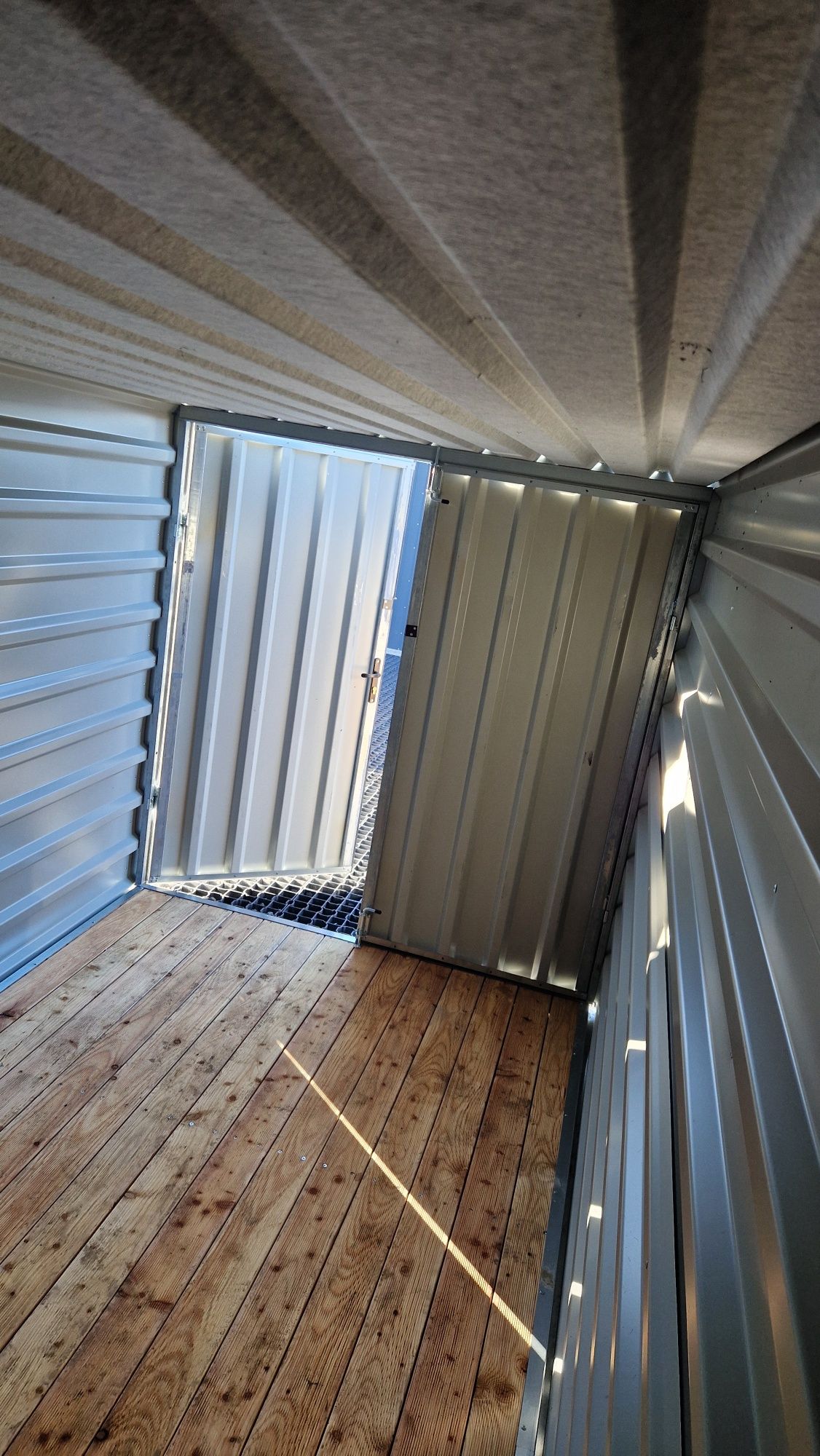 Magazyn samoobsługowy BOX garaż SELF STORAGE