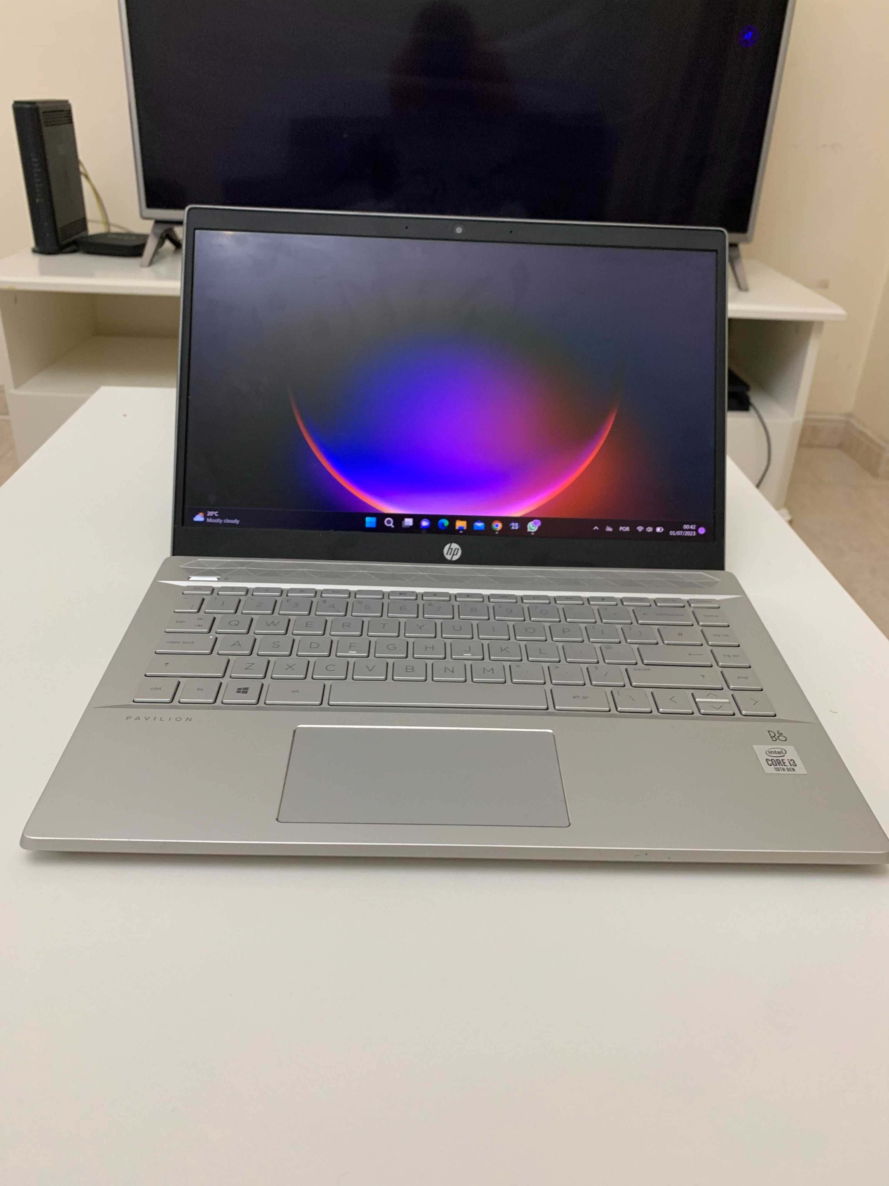 computador HP Pavilion, 10 gen, i3