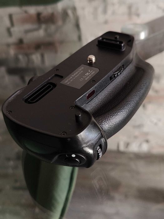 Nikon D750 + Nikkor 24-120mm 4G ED + Grip