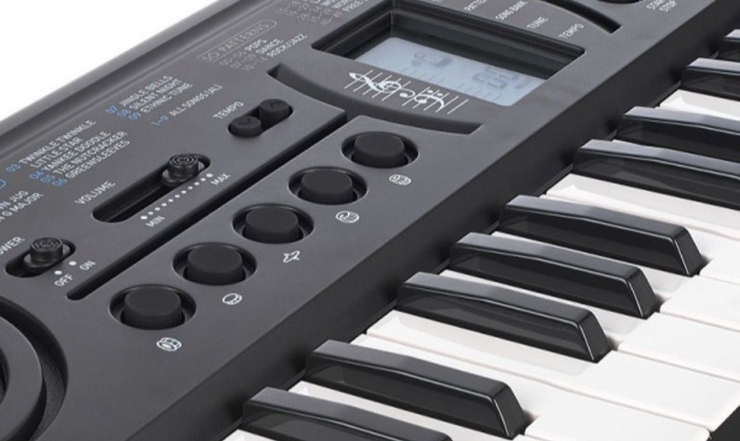 синтезатор Casio SA-78 створений спеціально для маленьких дітей. НОВЫЙ