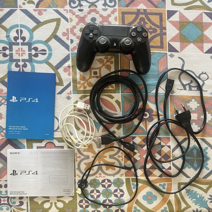 Playstation 4 Slim 1Tb