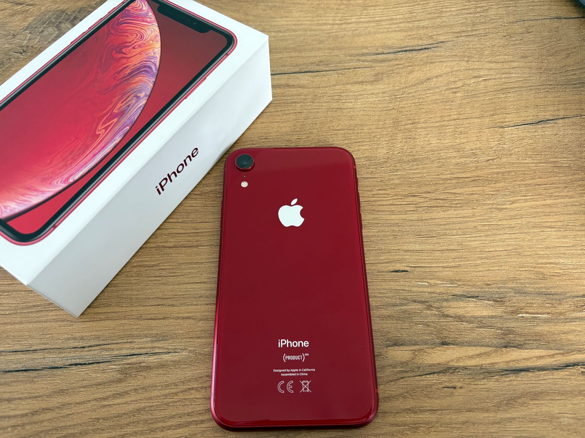 używany iPhone XR - stan bardzo dobry, 64 GB, kondycja baterii 93%