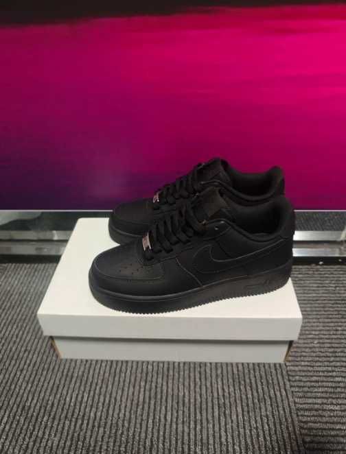 Buty Nike Air Force 1 Low '07 Black R.41
