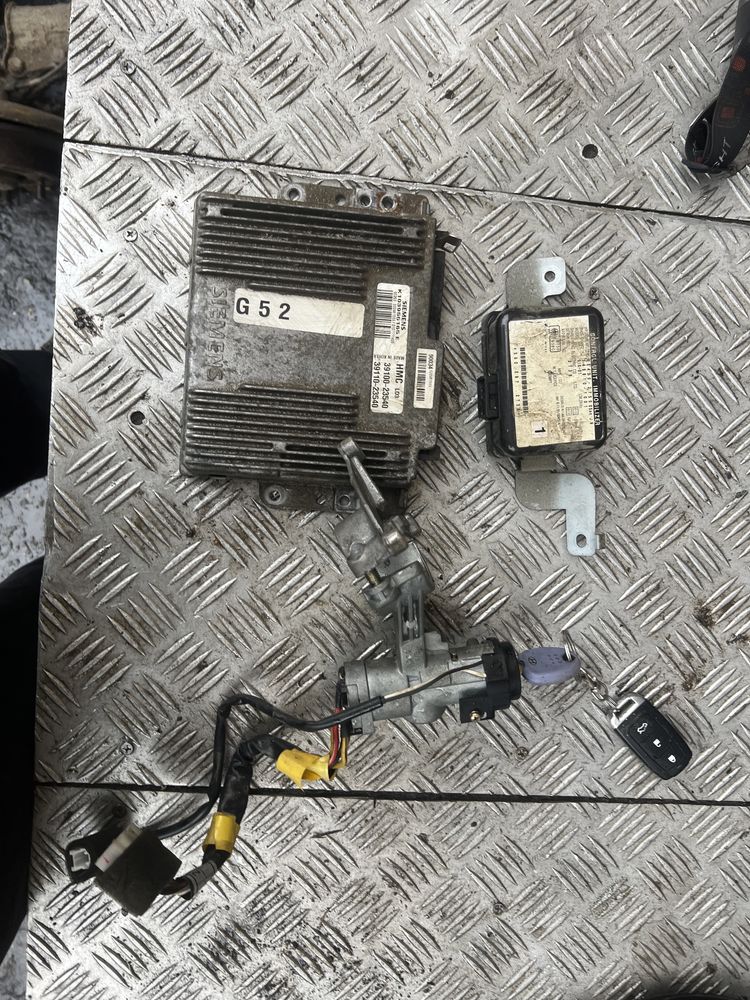 блок управления двигателя hyundai coupe i 2.0 ном 39100-23540
