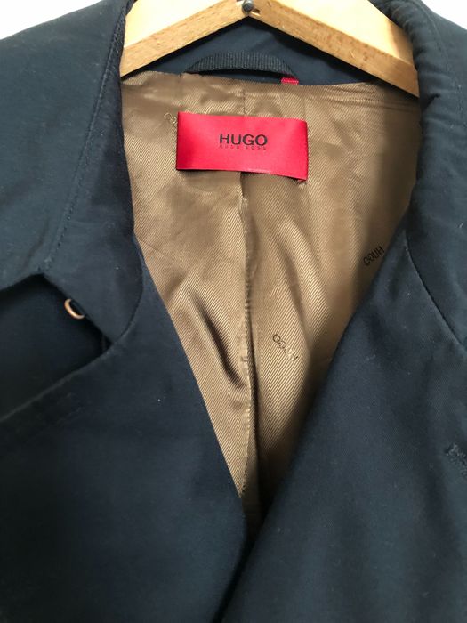 Jesienno-wiosenny płaszcz trencz Hugo Boss, roz. L-XL