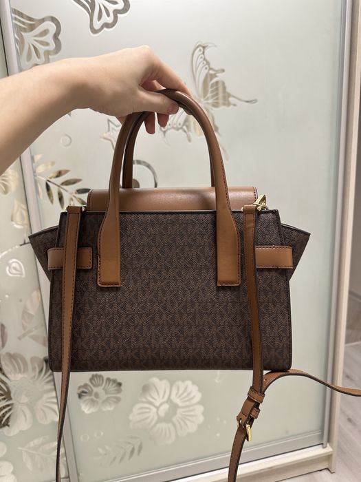 Оригінал, сумка Michael Kors, дефект на ручці