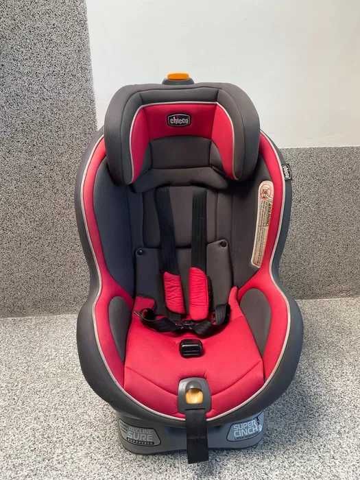 продам автокресло Chicco Nextfit от 0 лет (0-30кг) ISOFIX