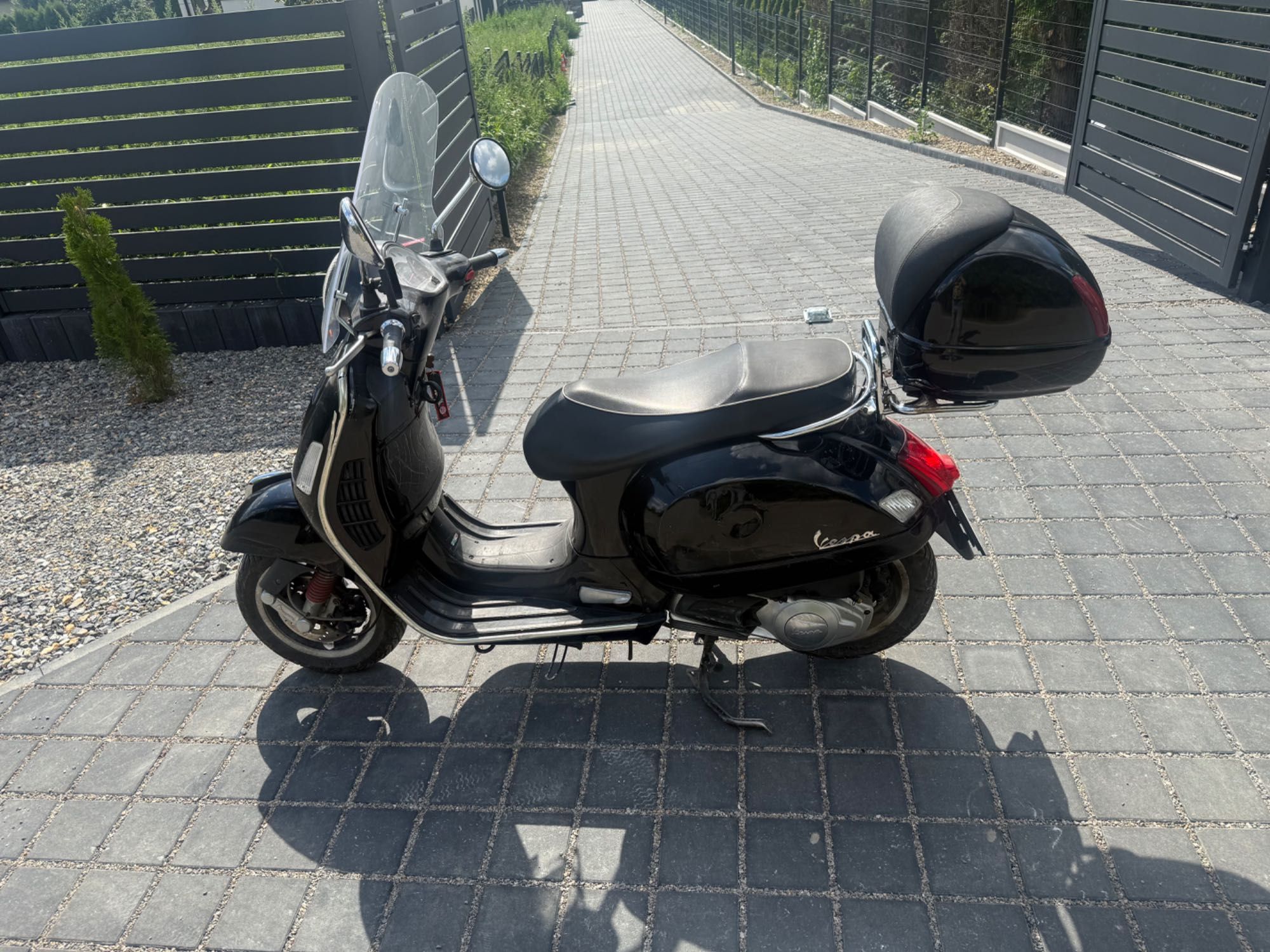 Vespa   125  GTS