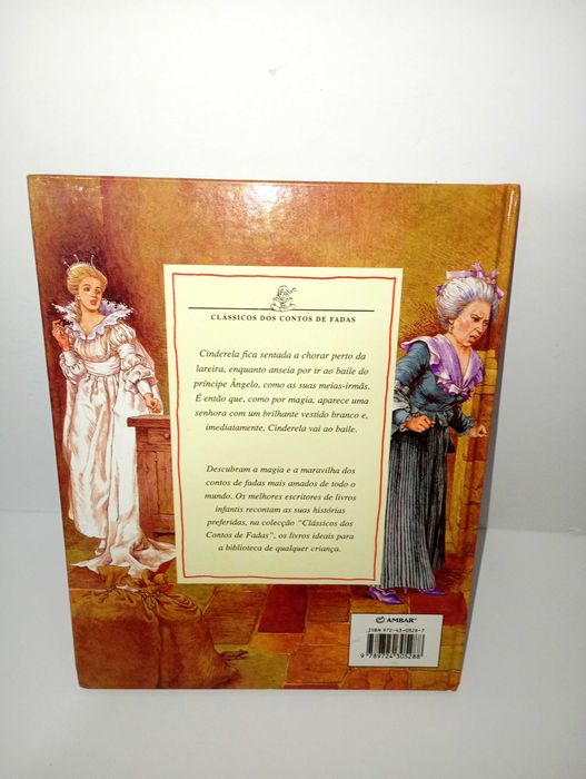 Cinderela - clássicos dos Contos de Fadas