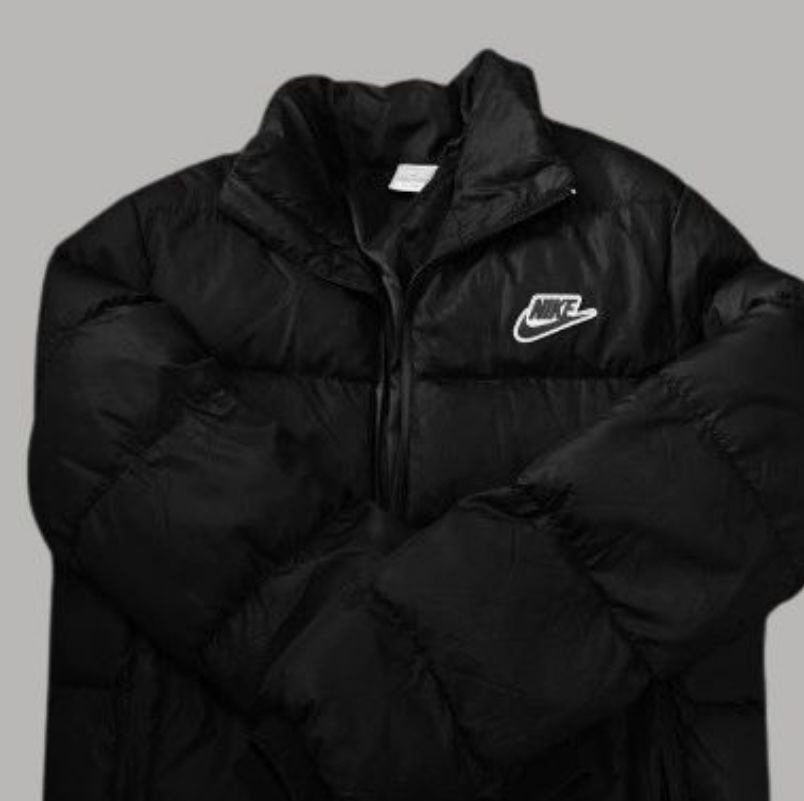 Пуховик Nike S