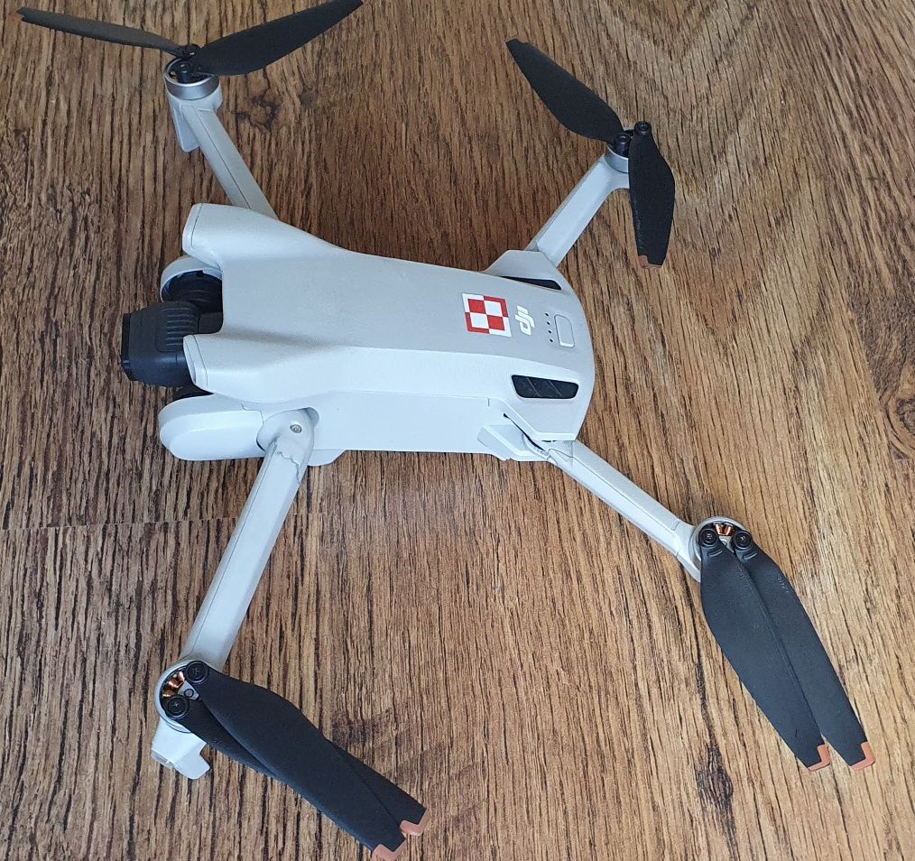 Dron dji mini 3 RC ekran