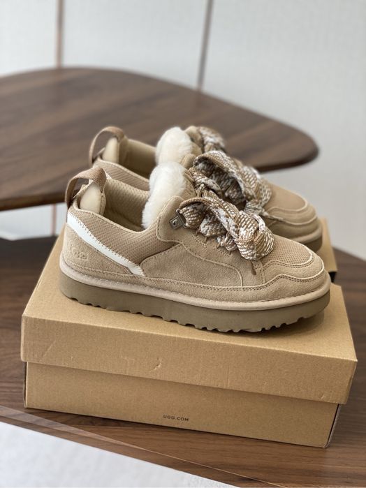 Кросівки з хутром Ugg Lowmell
