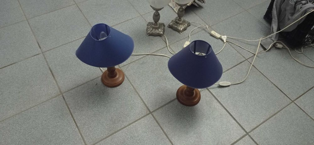 2 candeeiros de mesa de cabeceira