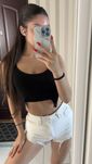 Czarny klasyczny crop top prążkowany Bershka rozmiar M