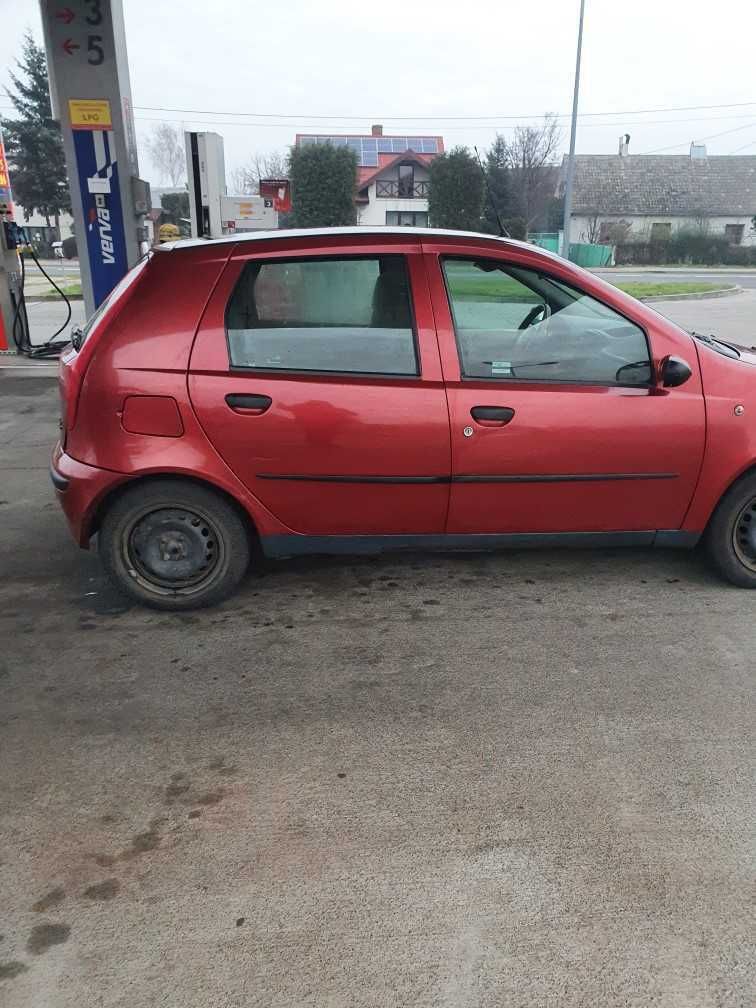 Fiat Punto II 1.2 benzyna 8V 5drzwi kolor wiśniowy 132/F na części