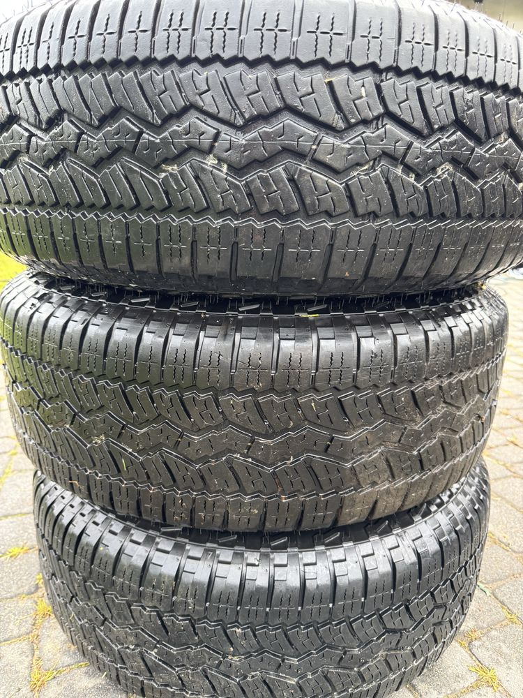 Koło koła Forda Ranger 3 sztuki opony 2023 rok 265/65R17