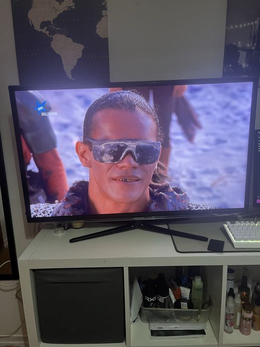 Smart tv - Samsung com stick 32 polegadas - excelente condicoes