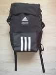 Mochila preta adidas