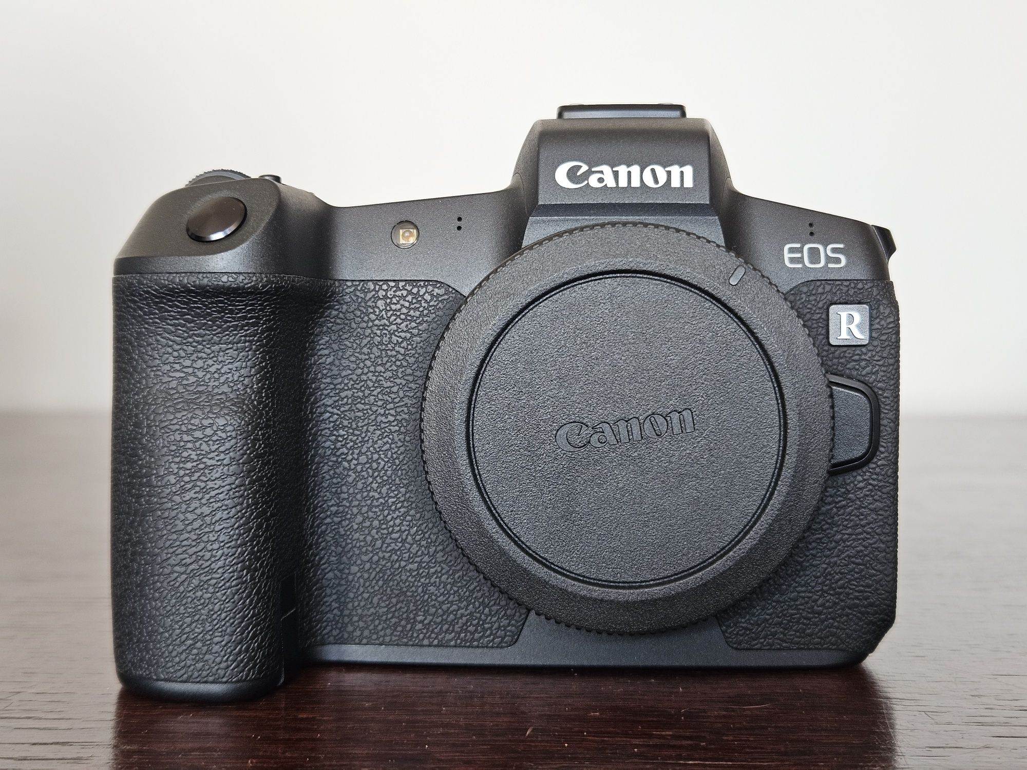 Sprzedam Canon R w świetnym stanie