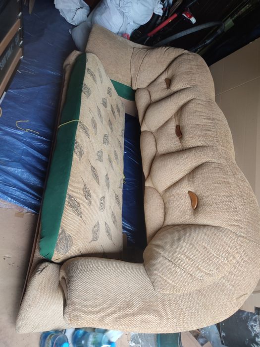 Sofa/Kanapa Rozkładana z funkcją spania Porządna w Dobrym Stanie