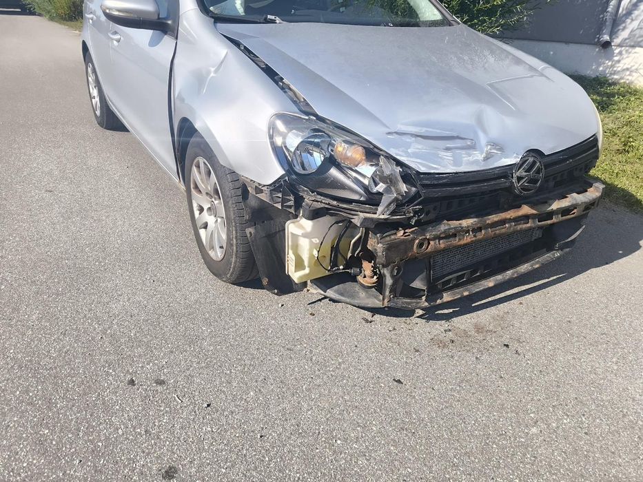 VW Golf VI  2.0 TDI  2009 rok