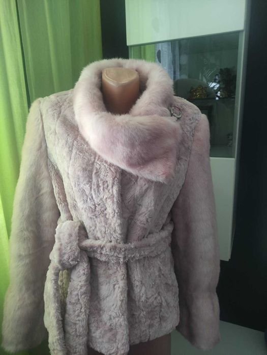 Цена снижена!!!Шуба полушубок розовая женская, искусственная
