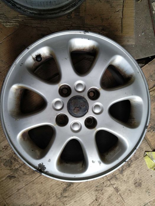 Alu felgi 15 4x114,3 otwór 67mm Volvo 185/65/15