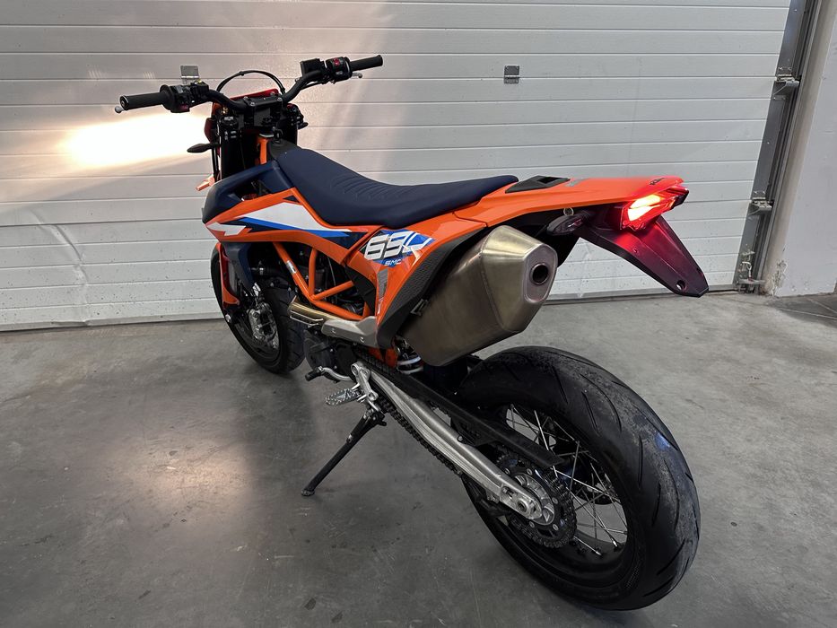 KTM SMC-R 690 / 2024