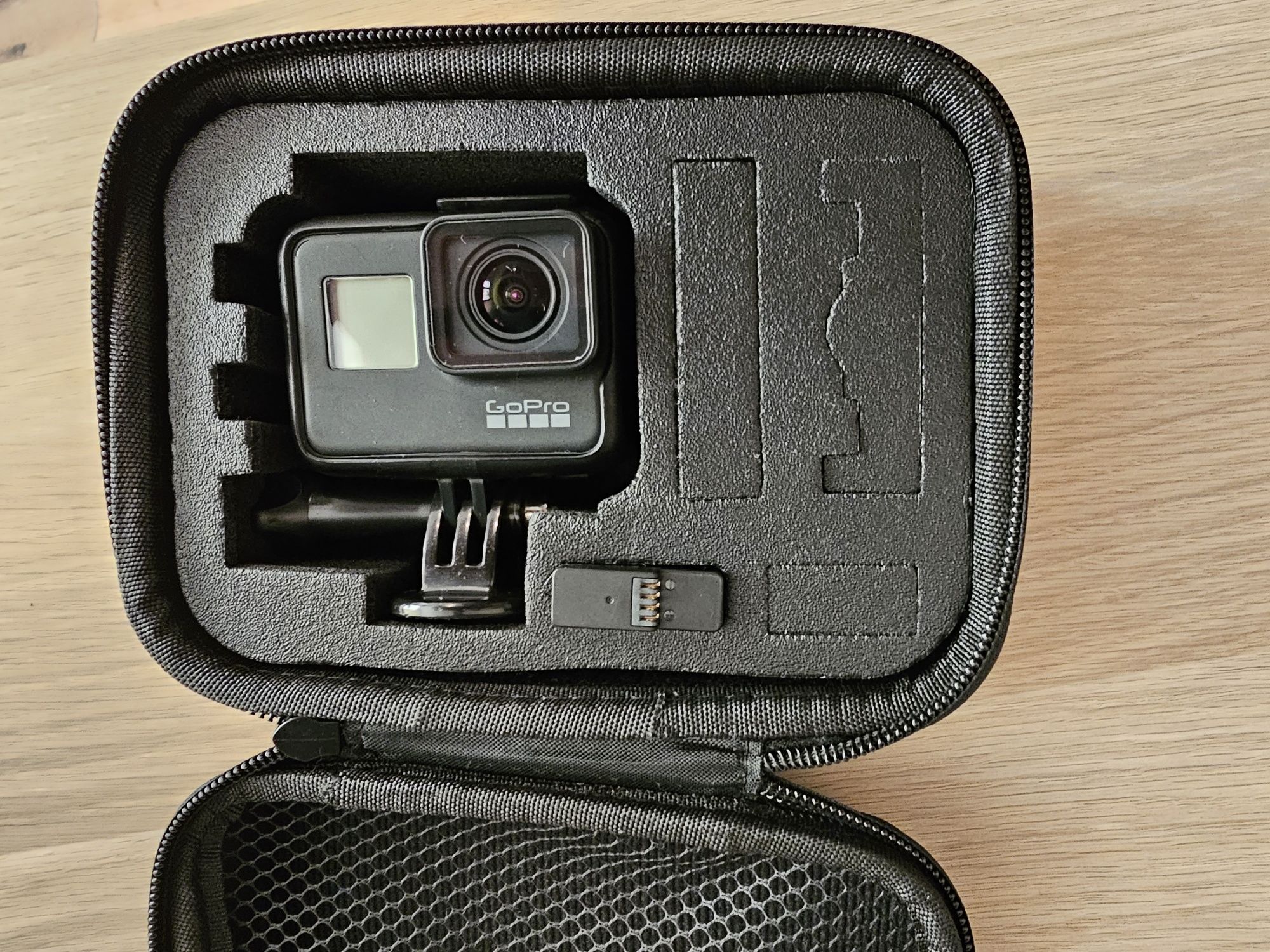 GoPro Hero 7 Black Duży zestaw 5xAku