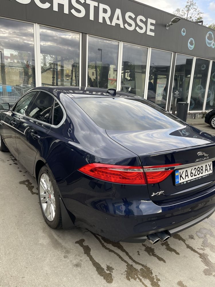 Jaguar XF 2.0 2016