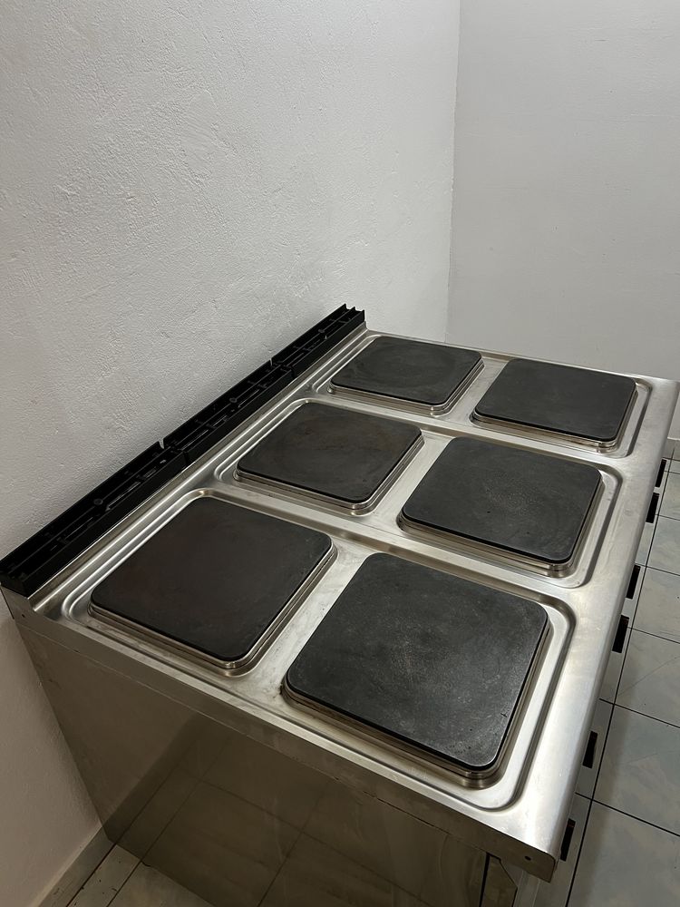 Kuchnia elektryczna 6 palnikowa BERTOS E9PQ6M.