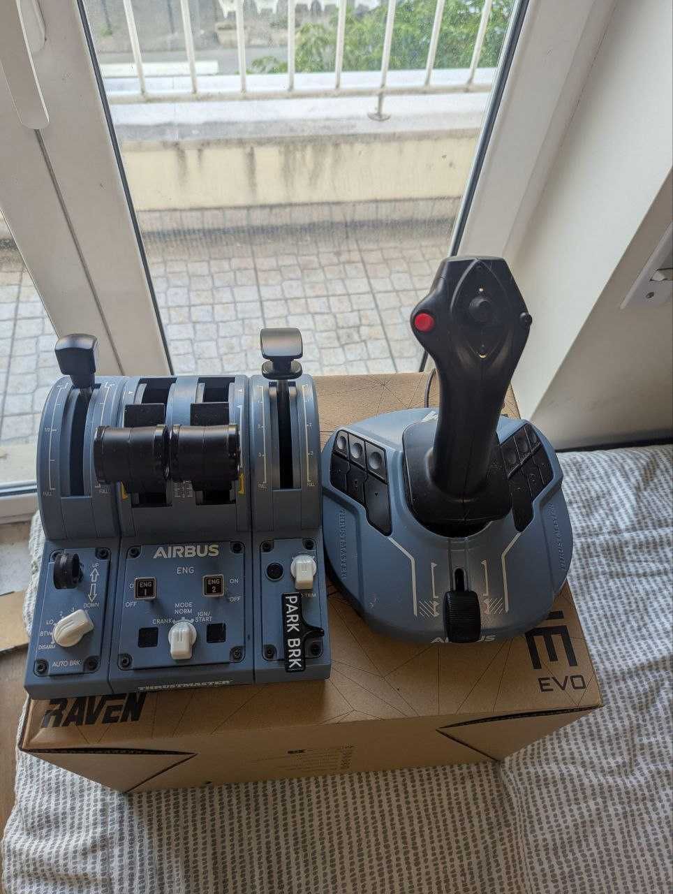 Thrustmaster Airbus TCA Captain Pack