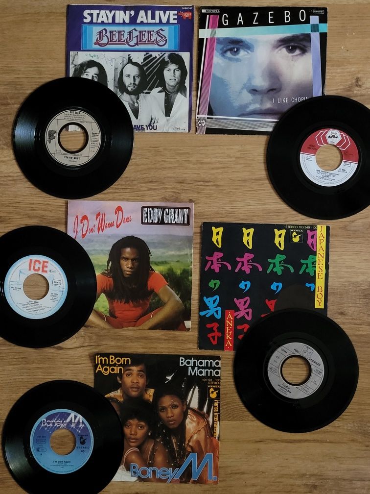 Płyta winylowa singiel 7" 45t Bee Gees Gazebo Eddy Geant Aneka Boney M